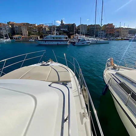 Stonda In Mare Une Parenthese En Mer Propriano (Corsica)